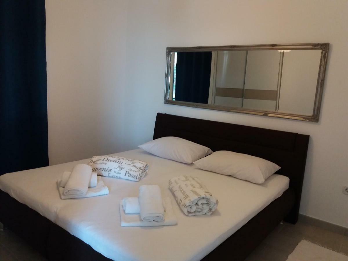 דוגי ראט Apartments Marija מראה חיצוני תמונה